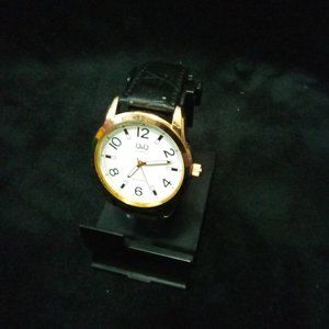 Working Pre-Loved Q&Q Quartz Mens Watch Gold Tone
